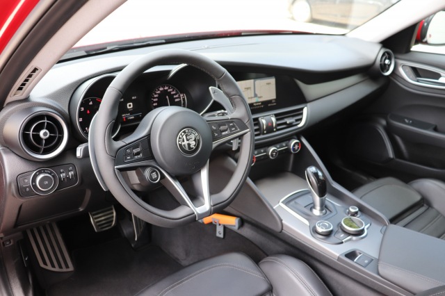 ALFA ROMEO GIULIA 2.2 180PK Super, Carmix, OSS