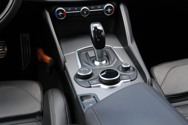 ALFA ROMEO GIULIA 2.2 180PK Super, Carmix, OSS