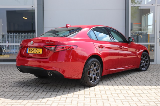 ALFA ROMEO GIULIA 2.2 180PK Super, Carmix, OSS