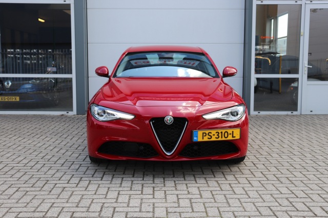 ALFA ROMEO GIULIA 2.2 180PK Super, Carmix, OSS