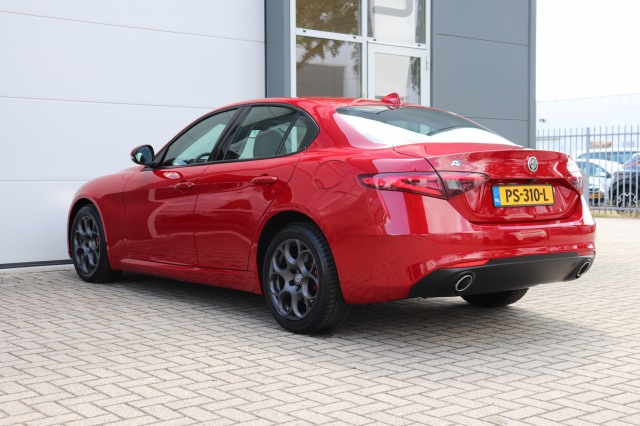 ALFA ROMEO GIULIA 2.2 180PK Super, Carmix, OSS