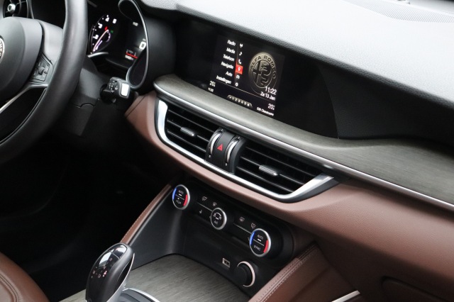 ALFA ROMEO STELVIO 2.0 T Q4 AWD Super, Carmix, OSS
