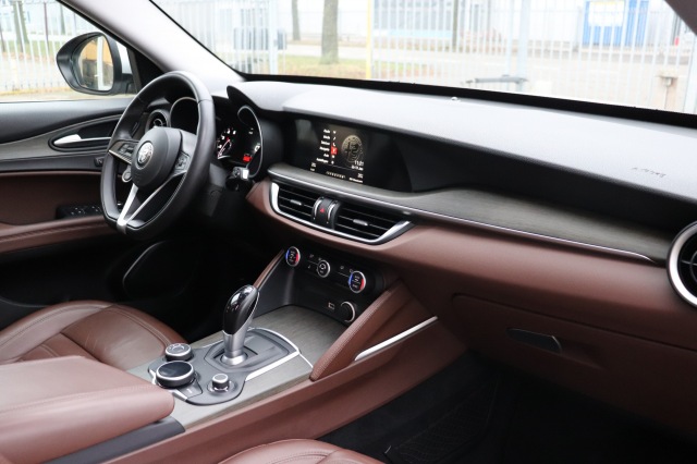 ALFA ROMEO STELVIO 2.0 T Q4 AWD Super, Carmix, OSS