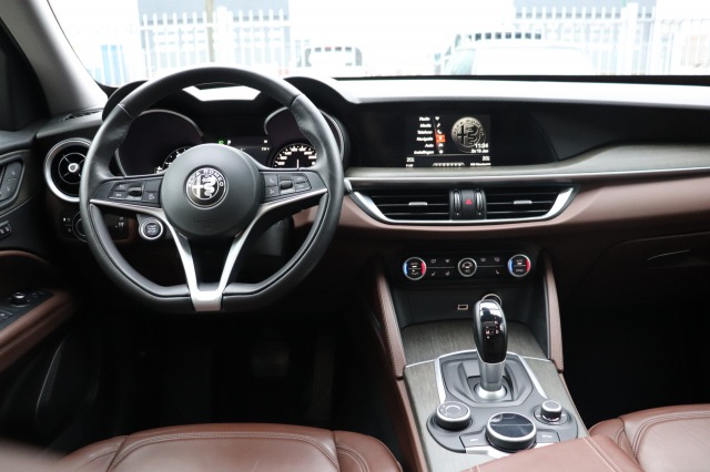 ALFA ROMEO STELVIO 2.0 T Q4 AWD Super, Carmix, OSS