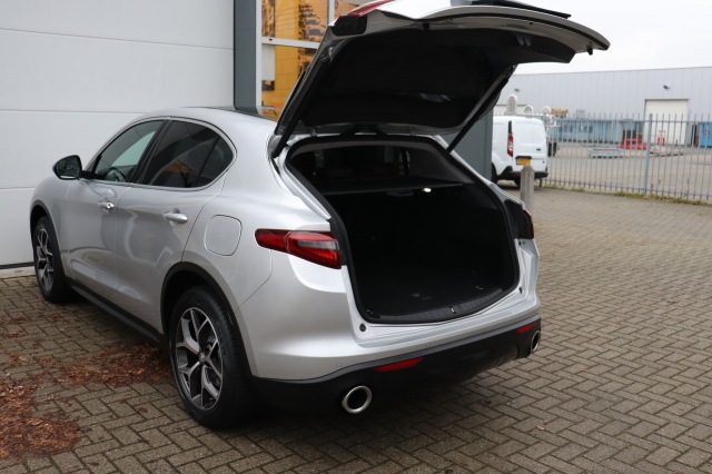 ALFA ROMEO STELVIO 2.0 T Q4 AWD Super, Carmix, OSS