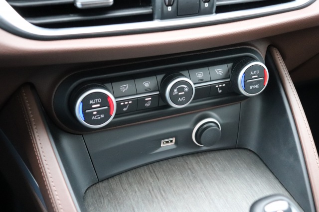 ALFA ROMEO STELVIO 2.0 T Q4 AWD Super, Carmix, OSS