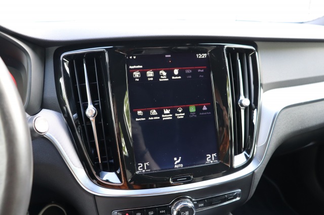 VOLVO V60 2.0 T4 (190PK) R-Design AUT, Carmix, OSS