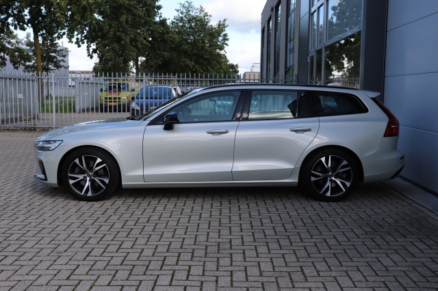 VOLVO V60 2.0 T4 (190PK) R-Design AUT, Carmix, OSS