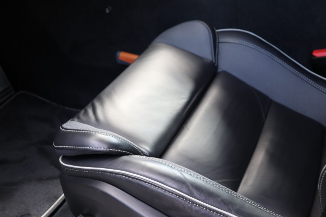 VOLVO V60 2.0 T4 (190PK) R-Design AUT, Carmix, OSS