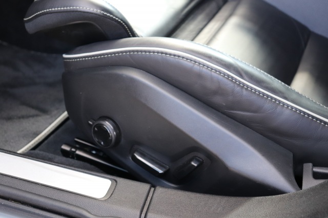 VOLVO V60 2.0 T4 (190PK) R-Design AUT, Carmix, OSS