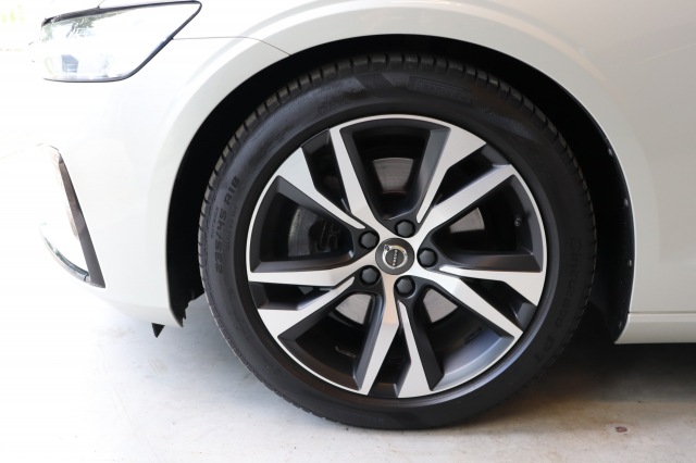 VOLVO V60 2.0 T4 (190PK) R-Design AUT, Carmix, OSS