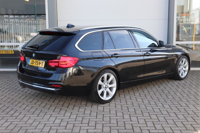 BMW 3-SERIE 320D EDE C. LUXURY F31 AUT/LEER/SPORTSTOELEN/LED/18, Carmix, OSS