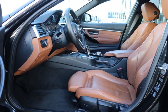 BMW 3-SERIE 320D EDE C. LUXURY F31 AUT/LEER/SPORTSTOELEN/LED/18, Carmix, OSS