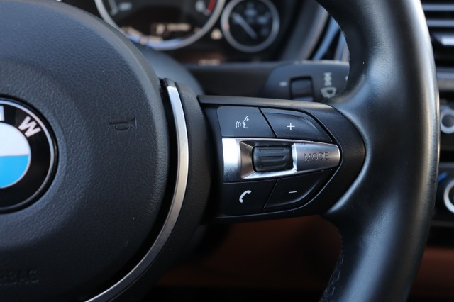 BMW 3-SERIE 320D EDE C. LUXURY F31 AUT/LEER/SPORTSTOELEN/LED/18, Carmix, OSS