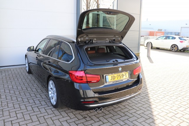 BMW 3-SERIE 320D EDE C. LUXURY F31 AUT/LEER/SPORTSTOELEN/LED/18, Carmix, OSS