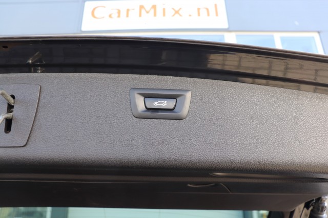 BMW 3-SERIE 320D EDE C. LUXURY F31 AUT/LEER/SPORTSTOELEN/LED/18, Carmix, OSS