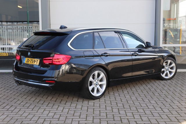 BMW 3-SERIE 320D EDE C. LUXURY F31 AUT/LEER/SPORTSTOELEN/LED/18, Carmix, OSS