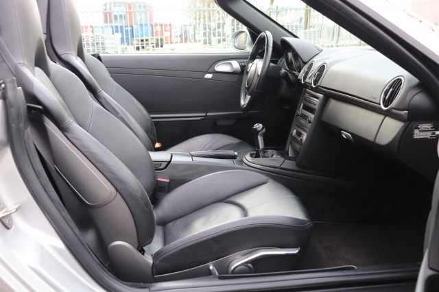 PORSCHE BOXSTER 2.7 HANDBAK/ECC/18BOXSTER S/VERW.STOELEN/SOUNDSYSTEM/SPORTSTUUR, Carmix, OSS