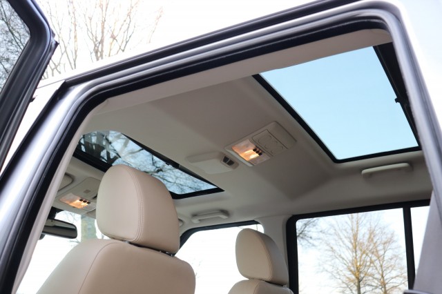 LAND ROVER DISCOVERY 3.0 SDV6 HSE LUX. ED 7PERS/1e EIG/FACELIFT/PANO/LEER/LED, Carmix, OSS