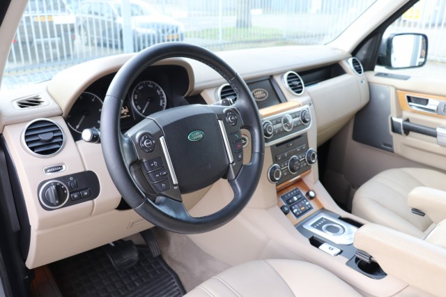 LAND ROVER DISCOVERY 3.0 SDV6 HSE LUX. ED 7PERS/1e EIG/FACELIFT/PANO/LEER/LED, Carmix, OSS