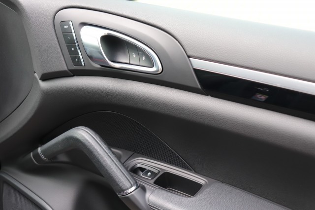 PORSCHE CAYENNE 3.6 V6 AUT/ORIG.NL/NAP/LEER/MOOI!, Carmix, OSS