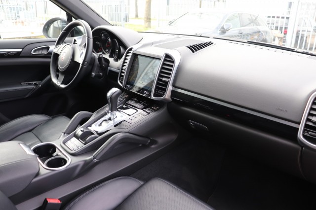 PORSCHE CAYENNE 3.6 V6 AUT/ORIG.NL/NAP/LEER/MOOI!, Carmix, OSS