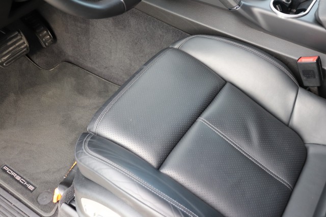 PORSCHE CAYENNE 3.6 V6 AUT/ORIG.NL/NAP/LEER/MOOI!, Carmix, OSS