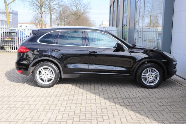 PORSCHE CAYENNE 3.6 V6 AUT/ORIG.NL/NAP/LEER/MOOI!, Carmix, OSS