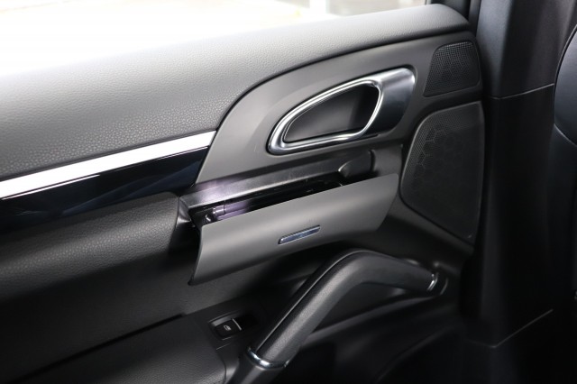 PORSCHE CAYENNE 3.6 V6 AUT/ORIG.NL/NAP/LEER/MOOI!, Carmix, OSS