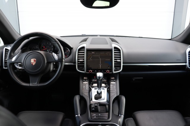 PORSCHE CAYENNE 3.6 V6 AUT/ORIG.NL/NAP/LEER/MOOI!, Carmix, OSS