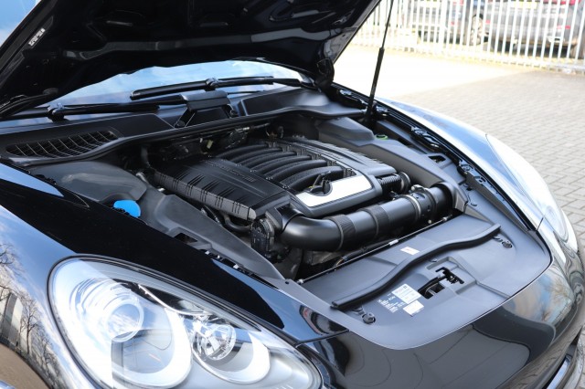 PORSCHE CAYENNE 3.6 V6 AUT/ORIG.NL/NAP/LEER/MOOI!, Carmix, OSS