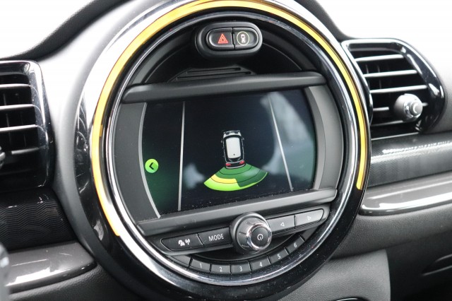 MINI MINI 1.5 Cooper AUT Business Edition/NAVI/CLIMA/CRUISE/17, Carmix, OSS