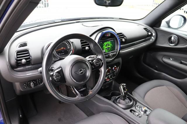 MINI MINI 1.5 Cooper AUT Business Edition/NAVI/CLIMA/CRUISE/17, Carmix, OSS