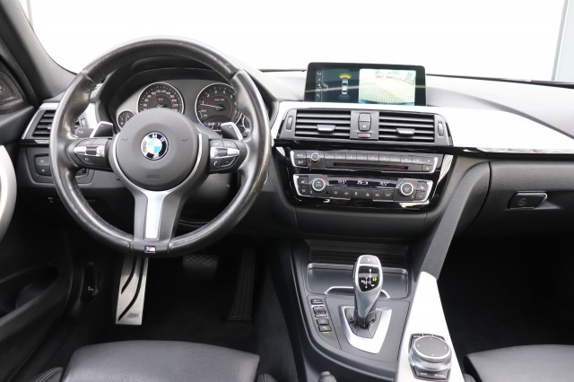 BMW 3-SERIE 330I HIGH EXEC., Carmix, OSS