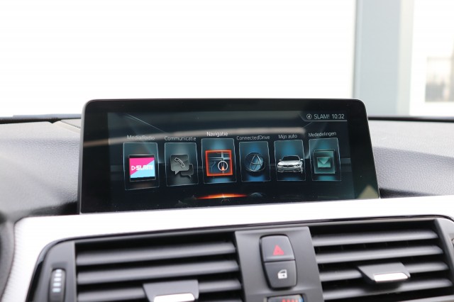 BMW 3-SERIE 330I HIGH EXEC., Carmix, OSS