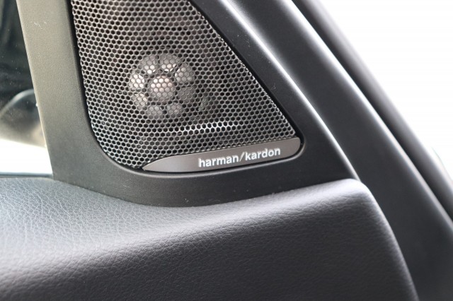 BMW 3-SERIE 330I HIGH EXEC., Carmix, OSS