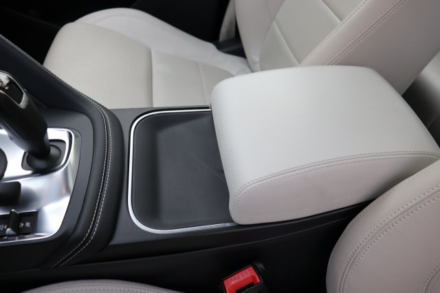 JAGUAR E-PACE 2.0 P250 AWD R-Dynamic HSE/PAN.DAK/360/MEREDIAN/AD.CRUISE/LED/LE, Carmix, OSS