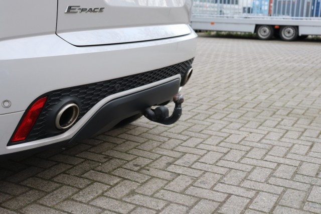 JAGUAR E-PACE 2.0 P250 AWD R-Dynamic HSE/PAN.DAK/360/MEREDIAN/AD.CRUISE/LED/LE, Carmix, OSS