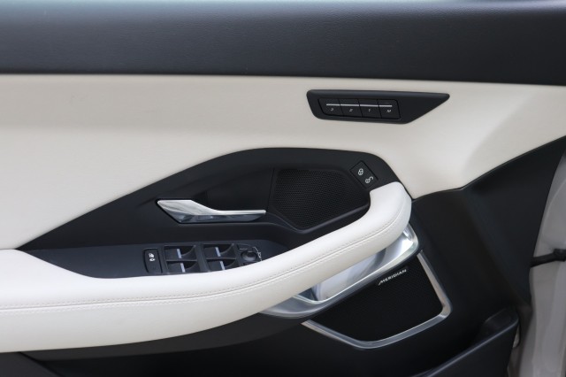 JAGUAR E-PACE 2.0 P250 AWD R-Dynamic HSE/PAN.DAK/360/MEREDIAN/AD.CRUISE/LED/LE, Carmix, OSS