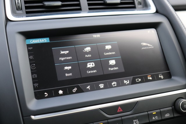 JAGUAR E-PACE 2.0 P250 AWD R-Dynamic HSE/PAN.DAK/360/MEREDIAN/AD.CRUISE/LED/LE, Carmix, OSS