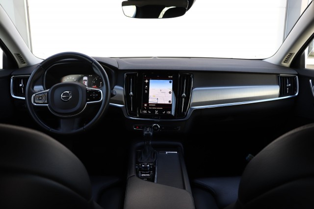 VOLVO V90 2.0 T5 MOMENTUM/LEER/NAVI/STOELVERW./DEALERONDERH./19, Carmix, OSS