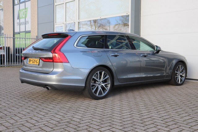 VOLVO V90 2.0 T5 MOMENTUM/LEER/NAVI/STOELVERW./DEALERONDERH./19, Carmix, OSS