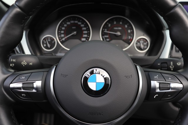 BMW 4-SERIE 435I HIGH EXEC./CAMERA/NEKVERW./HEAD-UP/DEALERONDERH., Carmix, OSS