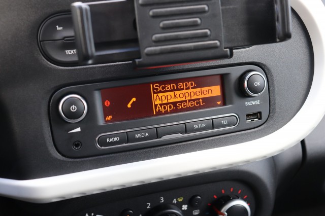 RENAULT TWINGO 1.0 SCE COLLECTION/AIRCO/CRUISEC./ELEKTR.RAMEN/BLUETOOTH, Carmix, OSS