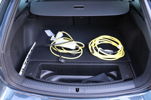 CUPRA LEON 1.4 E-HYB COPPER ED. 245PK/TREKH./LEER/LED/AD.CRUISE/, Carmix, OSS