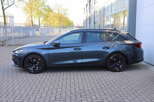 CUPRA LEON 1.4 E-HYB COPPER ED. 245PK/TREKH./LEER/LED/AD.CRUISE/, Carmix, OSS