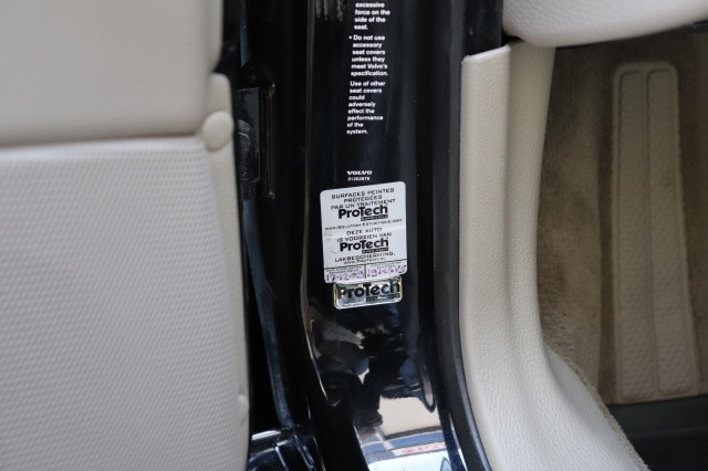 VOLVO S60 2.4 AUT DRIVERS EDITION/1E EIG/ORIG.NL/ORIG.KM'S, Carmix, OSS