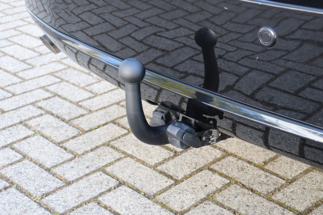 VOLVO S60 2.4 AUT DRIVERS EDITION/1E EIG/ORIG.NL/ORIG.KM'S, Carmix, OSS