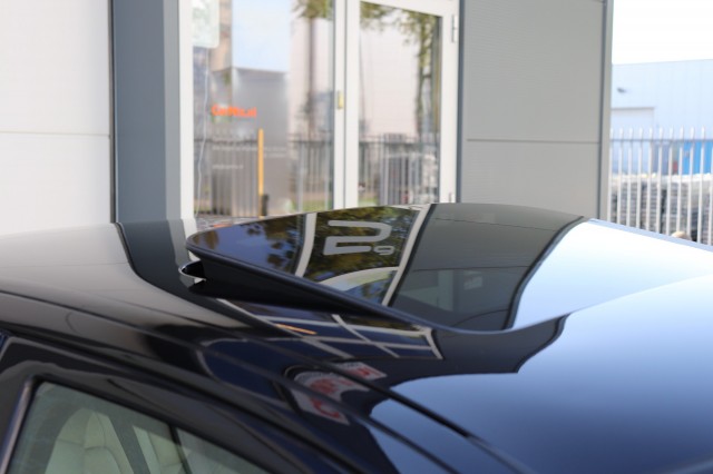 VOLVO S60 2.4 AUT DRIVERS EDITION/1E EIG/ORIG.NL/ORIG.KM'S, Carmix, OSS