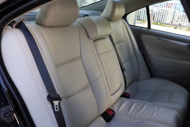 VOLVO S60 2.4 AUT DRIVERS EDITION/1E EIG/ORIG.NL/ORIG.KM'S, Carmix, OSS